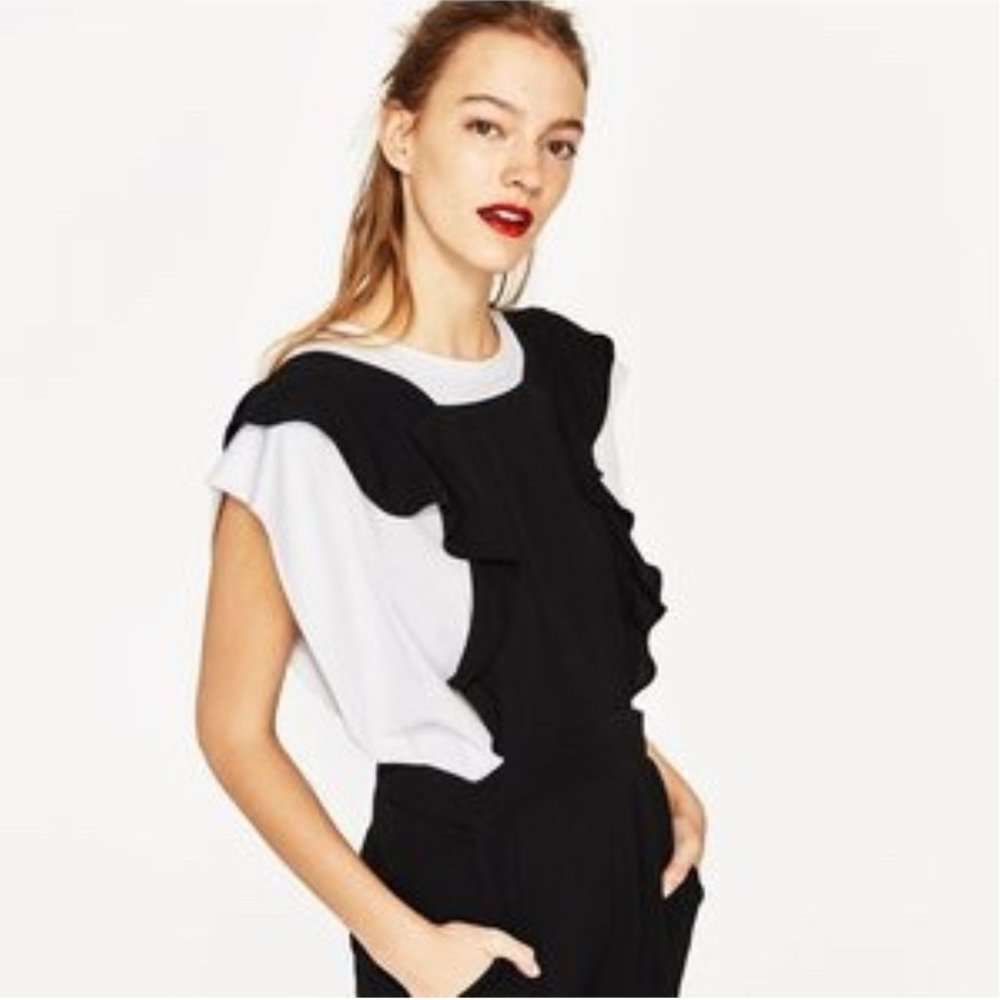 Zara Ruffle Jumpsuit/Overall Wide Leg Cropped Ruffle Bib Front Adjustable Straps